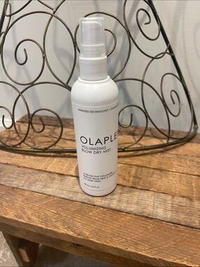 🆕 Olaplex- Volumizing Hair Heat Protective Weightless Blowout Mist